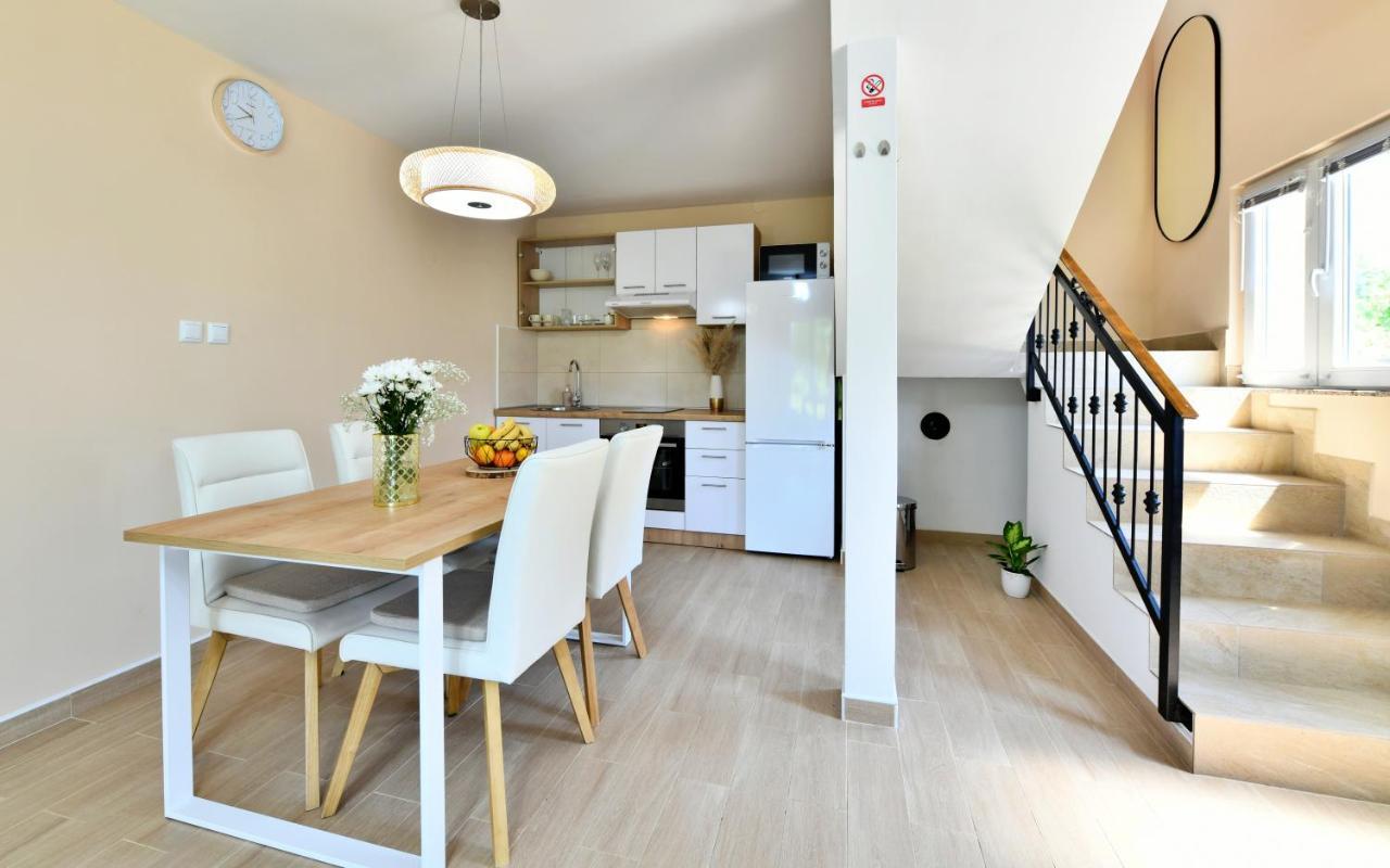 Apartments Green Linden ราโควิซา ภายนอก รูปภาพ