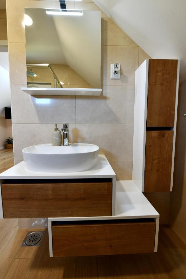 Apartments Green Linden ราโควิซา ภายนอก รูปภาพ