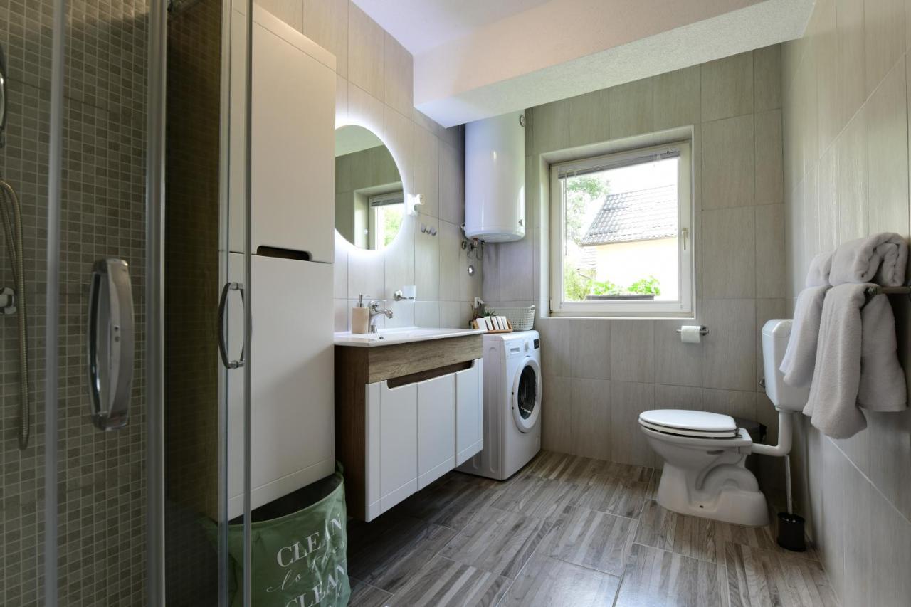 Apartments Green Linden ราโควิซา ภายนอก รูปภาพ