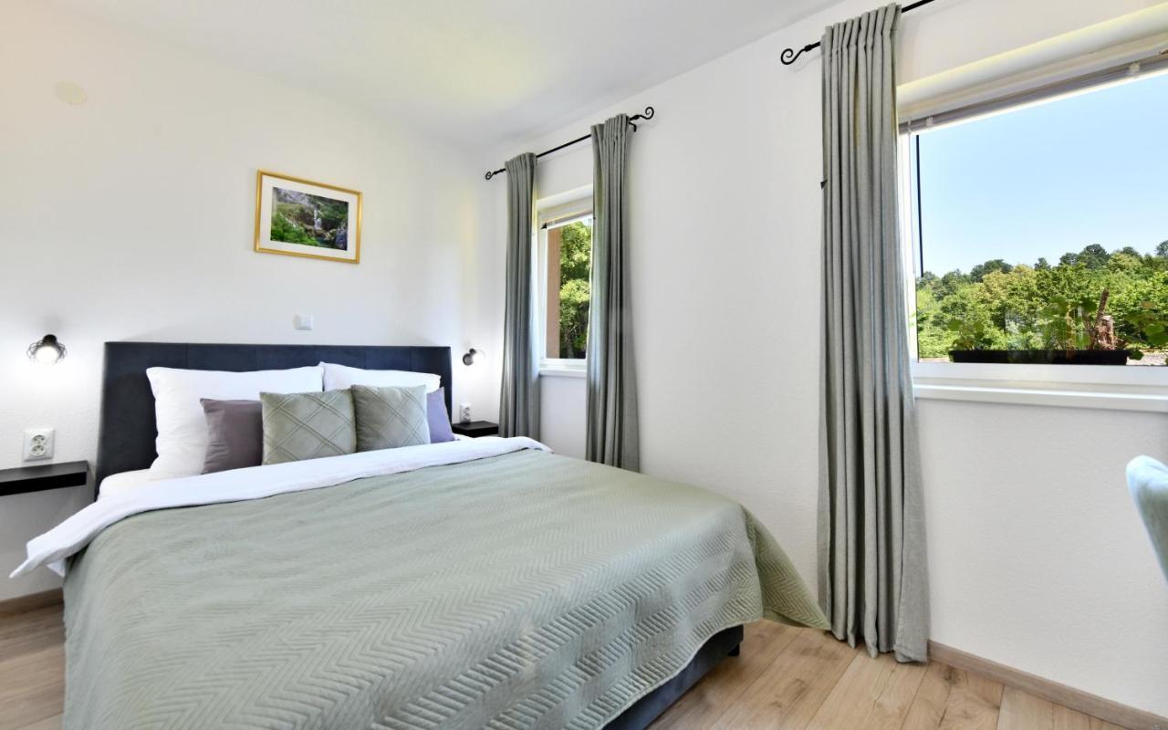 Apartments Green Linden ราโควิซา ภายนอก รูปภาพ