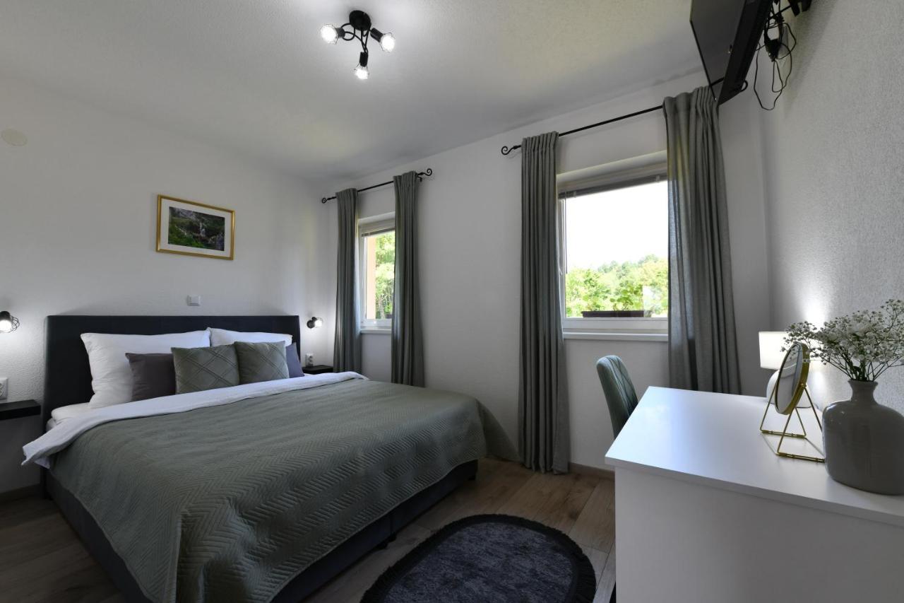 Apartments Green Linden ราโควิซา ภายนอก รูปภาพ