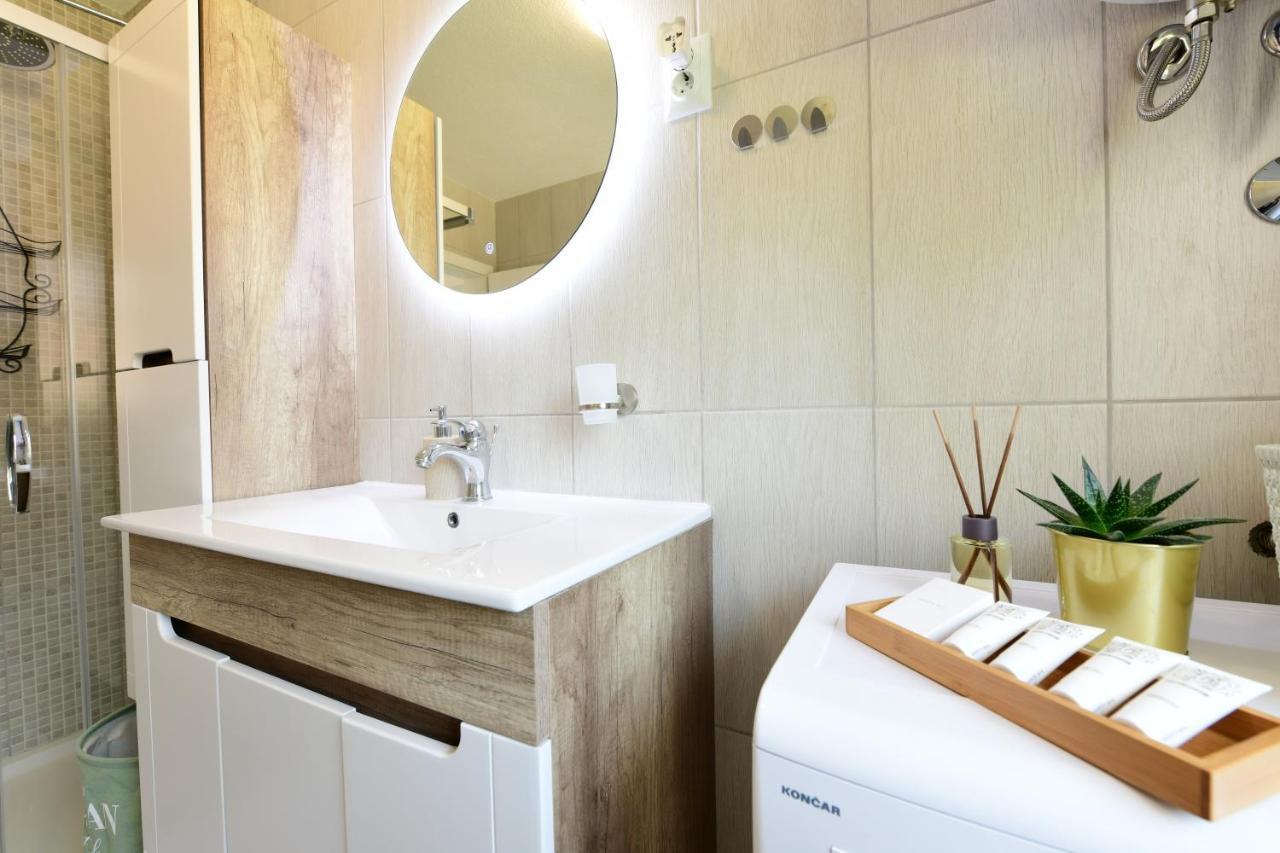 Apartments Green Linden ราโควิซา ภายนอก รูปภาพ