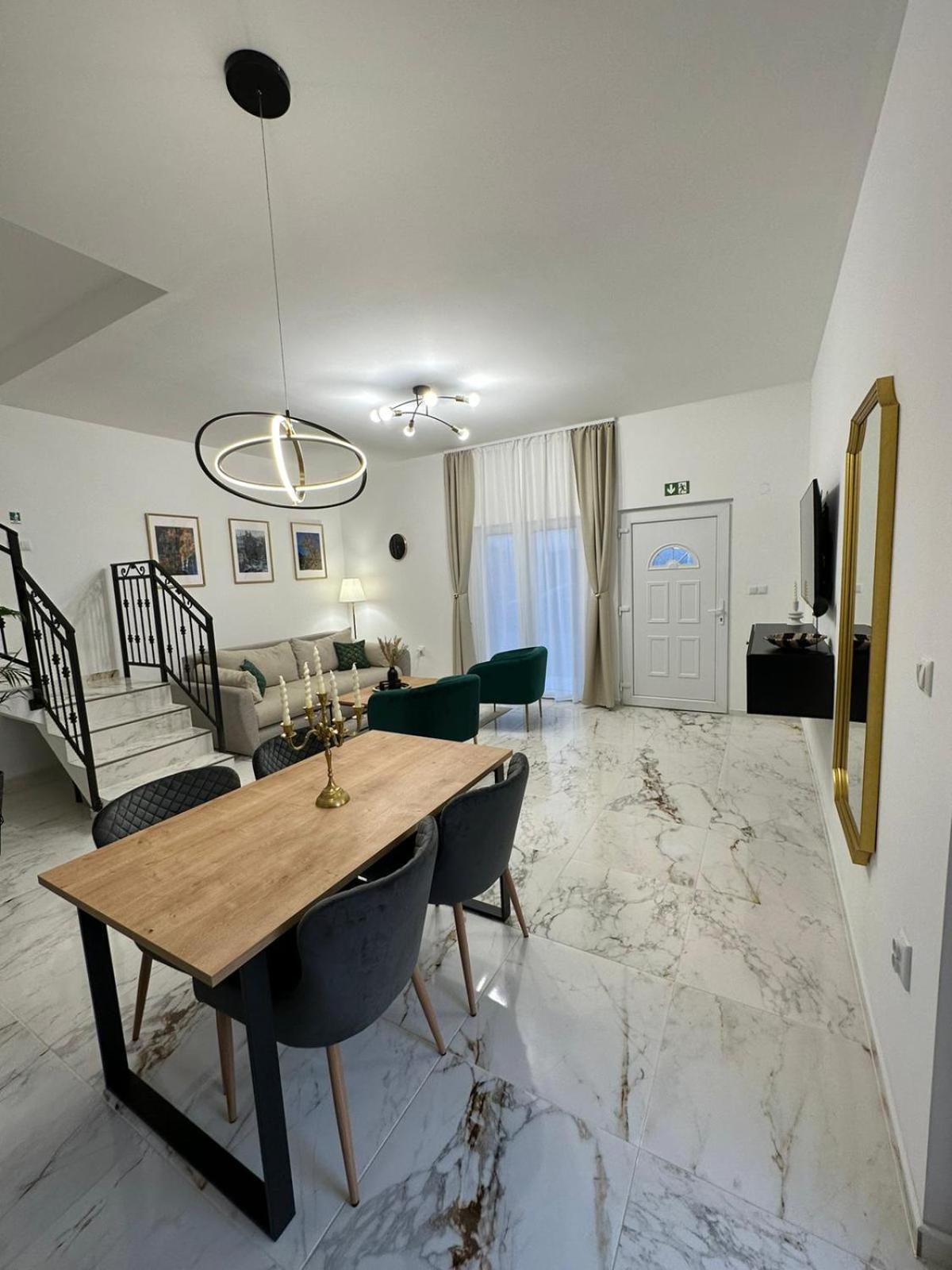 Apartments Green Linden ราโควิซา ภายนอก รูปภาพ